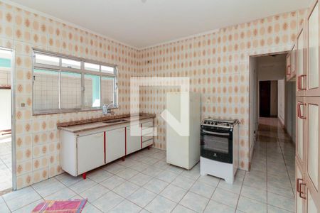 Casa à venda com 330m², 5 quartos e 7 vagasCozinha 2