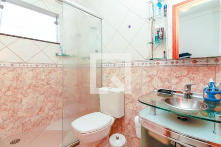 Casa à venda com 330m², 5 quartos e 7 vagasBanheiro 