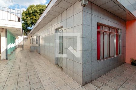 Casa à venda com 330m², 5 quartos e 7 vagasQuintal