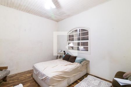 Quarto 2 de casa à venda com 3 quartos, 230m² em Teresópolis, Porto Alegre