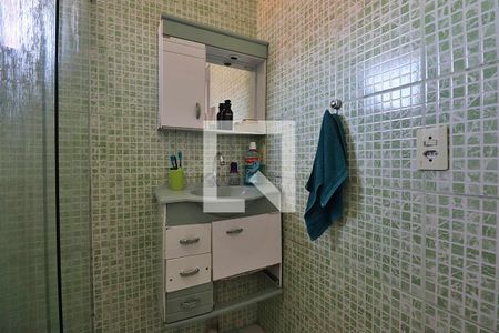 Casa à venda com 192m², 3 quartos e 1 vagaBanheiro da Suíte