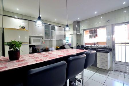 Casa à venda com 192m², 3 quartos e 1 vagaCozinha