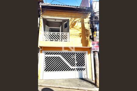 Casa à venda com 192m², 3 quartos e 1 vagaFachada