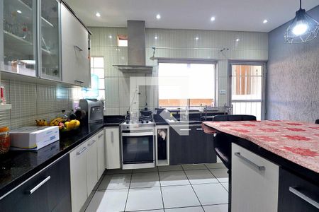 Casa à venda com 192m², 3 quartos e 1 vagaCozinha