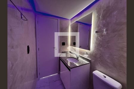 Apartamento para alugar com 240m², 2 quartos e 2 vagasBanheiro Social