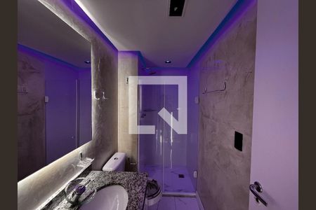 Apartamento para alugar com 240m², 2 quartos e 2 vagasBanheiro Social