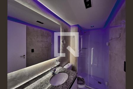 Apartamento para alugar com 240m², 2 quartos e 2 vagasBanheiro Social