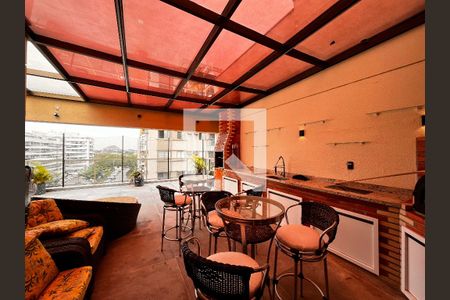 Apartamento para alugar com 240m², 2 quartos e 2 vagasÁrea Externa - Cobertura