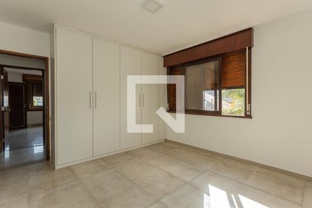 Casa para alugar com 1080m², 7 quartos e 8 vagas Casa para alugar com 1080m², 7 quartos e 8 vagasQuarto 2