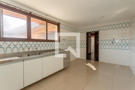 Casa para alugar com 1080m², 7 quartos e 8 vagas Casa para alugar com 1080m², 7 quartos e 8 vagasCozinha