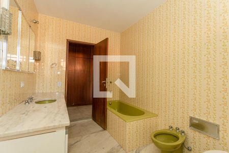 Casa para alugar com 1080m², 7 quartos e 8 vagas Casa para alugar com 1080m², 7 quartos e 8 vagasBanheiro