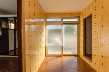 Casa para alugar com 1080m², 7 quartos e 8 vagas Casa para alugar com 1080m², 7 quartos e 8 vagasÁrea de Serviço