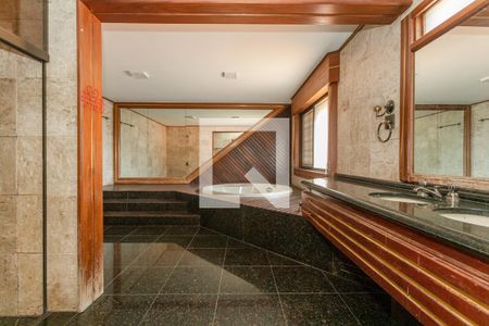 Casa para alugar com 1080m², 7 quartos e 8 vagas Casa para alugar com 1080m², 7 quartos e 8 vagasSuite