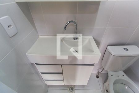 Apartamento à venda com 38m², 2 quartos e sem vaga Apartamento à venda com 38m², 2 quartos e sem vagaBanheiro