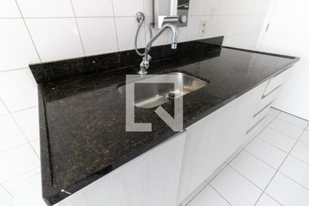 Apartamento à venda com 103m², 4 quartos e 2 vagas Apartamento à venda com 103m², 4 quartos e 2 vagasCozinha