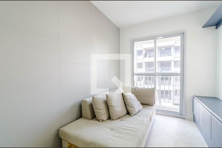 Studio à venda com 31m², 1 quarto e sem vagaSala