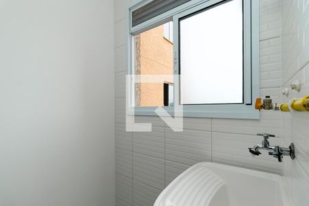 Apartamento para alugar com 65m², 3 quartos e 1 vagaÁrea de Serviço