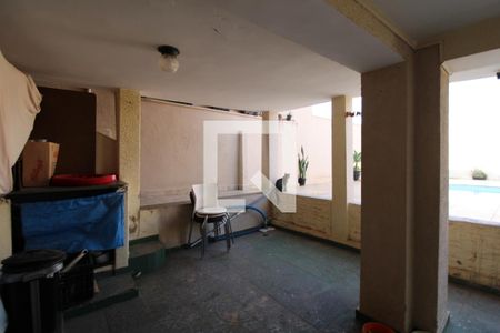 Casa à venda com 260m², 3 quartos e 2 vagasÁrea de Serviço