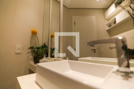 Apartamento à venda com 400m², 4 quartos e 4 vagas Apartamento à venda com 400m², 4 quartos e 4 vagasSuíte 2 banheiro