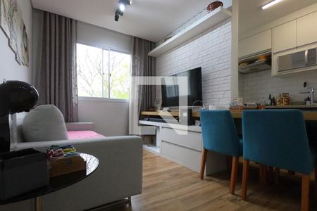 Sala de apartamento para alugar com 2 quartos, 47m² em Jardim Helga, São Paulo