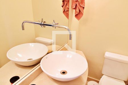 Apartamento para alugar com 211m², 3 quartos e 3 vagasLavabo