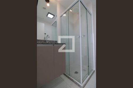 Banheiro de kitnet/studio para alugar com 1 quarto, 20m² em Jardim Brasília (zona Norte), São Paulo