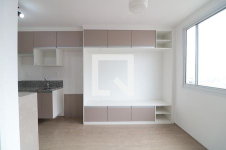 Cozinha e Quarto  de kitnet/studio para alugar com 1 quarto, 20m² em Jardim Brasília (zona Norte), São Paulo