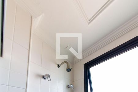 Apartamento à venda com 130m², 3 quartos e 3 vagasBanheiro da Suíte 2