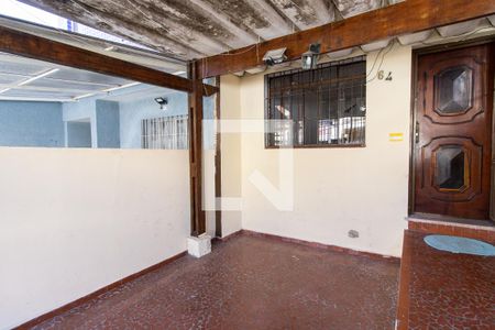 Casa para alugar com 122m², 2 quartos e 1 vaga Casa para alugar com 122m², 2 quartos e 1 vagaGaragem