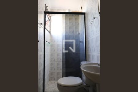 Banheiro de kitnet/studio para alugar com 1 quarto, 40m² em Mirandópolis, São Paulo