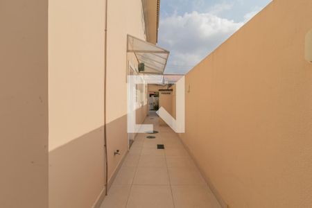 Casa de condomínio à venda com 600m², 6 quartos e 2 vagasCorredor