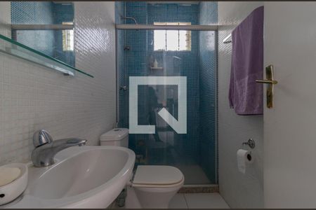 Casa de condomínio à venda com 600m², 6 quartos e 2 vagasBanheiro de Serviço