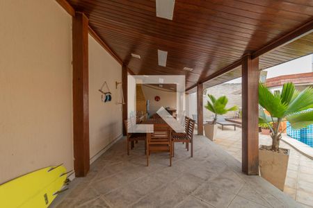 Casa de condomínio à venda com 600m², 6 quartos e 2 vagasChurrasqueira