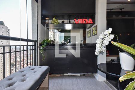 Apartamento para alugar com 70m², 2 quartos e 1 vagaVaranda