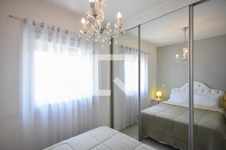 Apartamento para alugar com 70m², 2 quartos e 1 vagaSuíte 