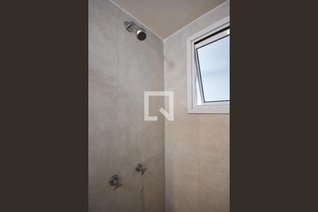 Apartamento para alugar com 70m², 2 quartos e 1 vagaChuveiro do banheiro