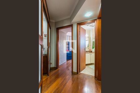 Apartamento à venda com 110m², 3 quartos e 2 vagasHall Dormitórios