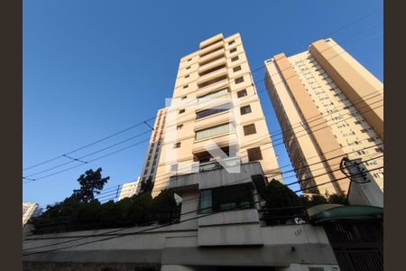 Apartamento à venda com 110m², 3 quartos e 2 vagasFachada