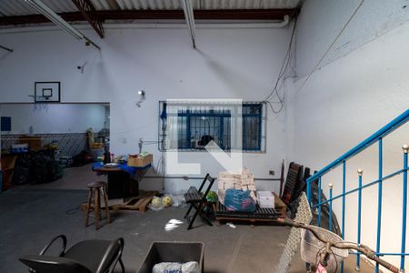 Casa à venda com 600m², 3 quartos e 8 vagas Casa à venda com 600m², 3 quartos e 8 vagasGalpão