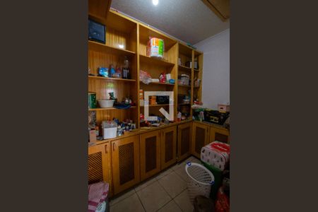 Casa à venda com 600m², 3 quartos e 8 vagas Casa à venda com 600m², 3 quartos e 8 vagasDespensa