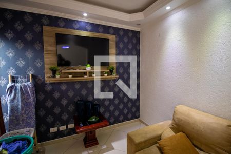 Casa à venda com 600m², 3 quartos e 8 vagas Casa à venda com 600m², 3 quartos e 8 vagasSala de TV