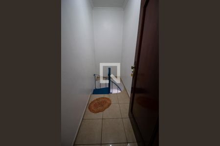 Casa à venda com 600m², 3 quartos e 8 vagas Casa à venda com 600m², 3 quartos e 8 vagasAcesso Garagem