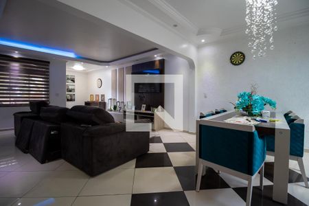 Sala de casa para alugar com 3 quartos, 600m² em Vila Jacuí, São Paulo