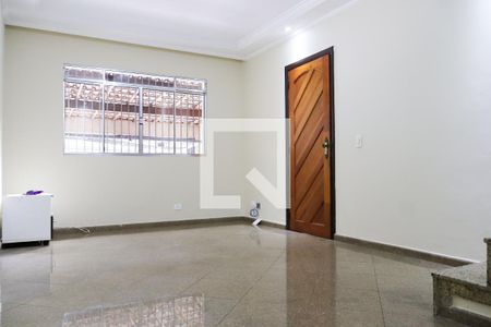 Sala de casa para alugar com 2 quartos, 140m² em Conjunto Residencial Jardim Canaã, São Paulo