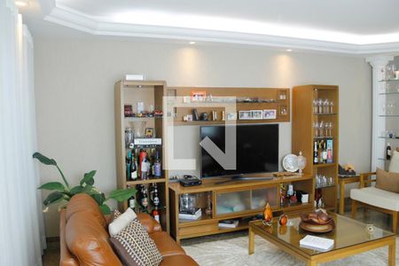 Sala de casa à venda com 3 quartos, 350m² em Santo Antônio, São Caetano do Sul