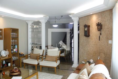 Sala de casa à venda com 3 quartos, 350m² em Santo Antônio, São Caetano do Sul