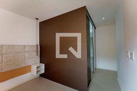 Quarto Suíte 1 de apartamento para alugar com 2 quartos, 65m² em Jacarepaguá, Rio de Janeiro