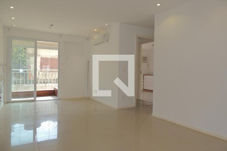 Sala  de apartamento para alugar com 2 quartos, 65m² em Jacarepaguá, Rio de Janeiro