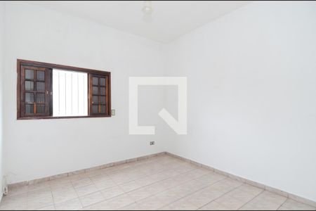 Quarto 2 de casa para alugar com 2 quartos, 333m² em Cidade Martins, Guarulhos