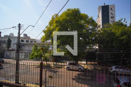 Quarto  1_Vista de casa à venda com 4 quartos, 201m² em Rio Branco, Porto Alegre